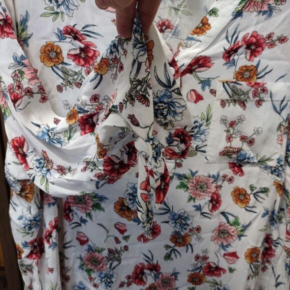 Faith‎ & Zoe Multicolor Thin Floral Blouse 3/4 Sleeve Size 3X - Picture 5 of 8